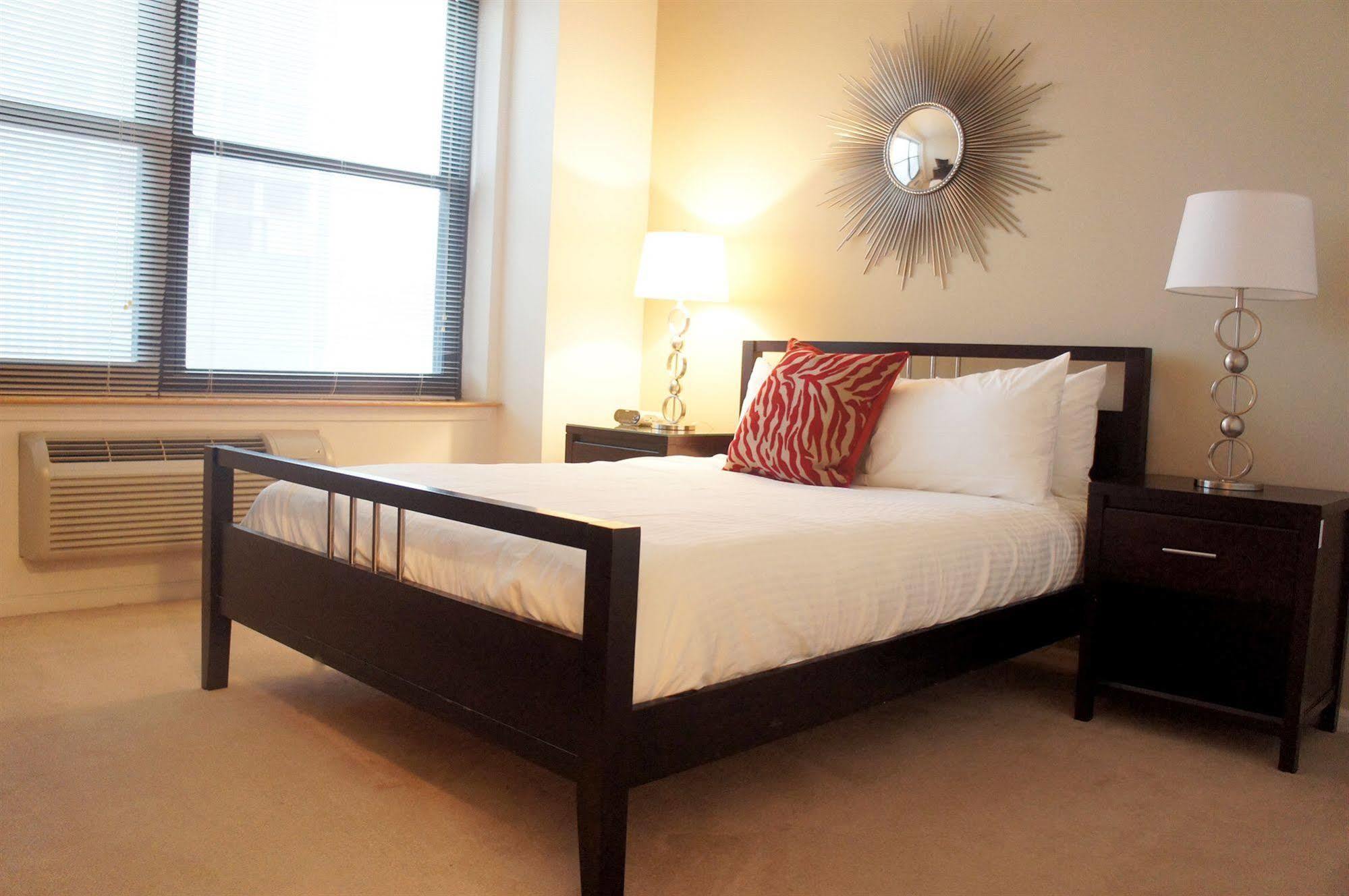 Furnished Quarters At Grove Pointe Apartment Jersey City Exterior photo