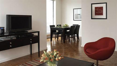 Furnished Quarters At Grove Pointe Apartment Jersey City Exterior photo
