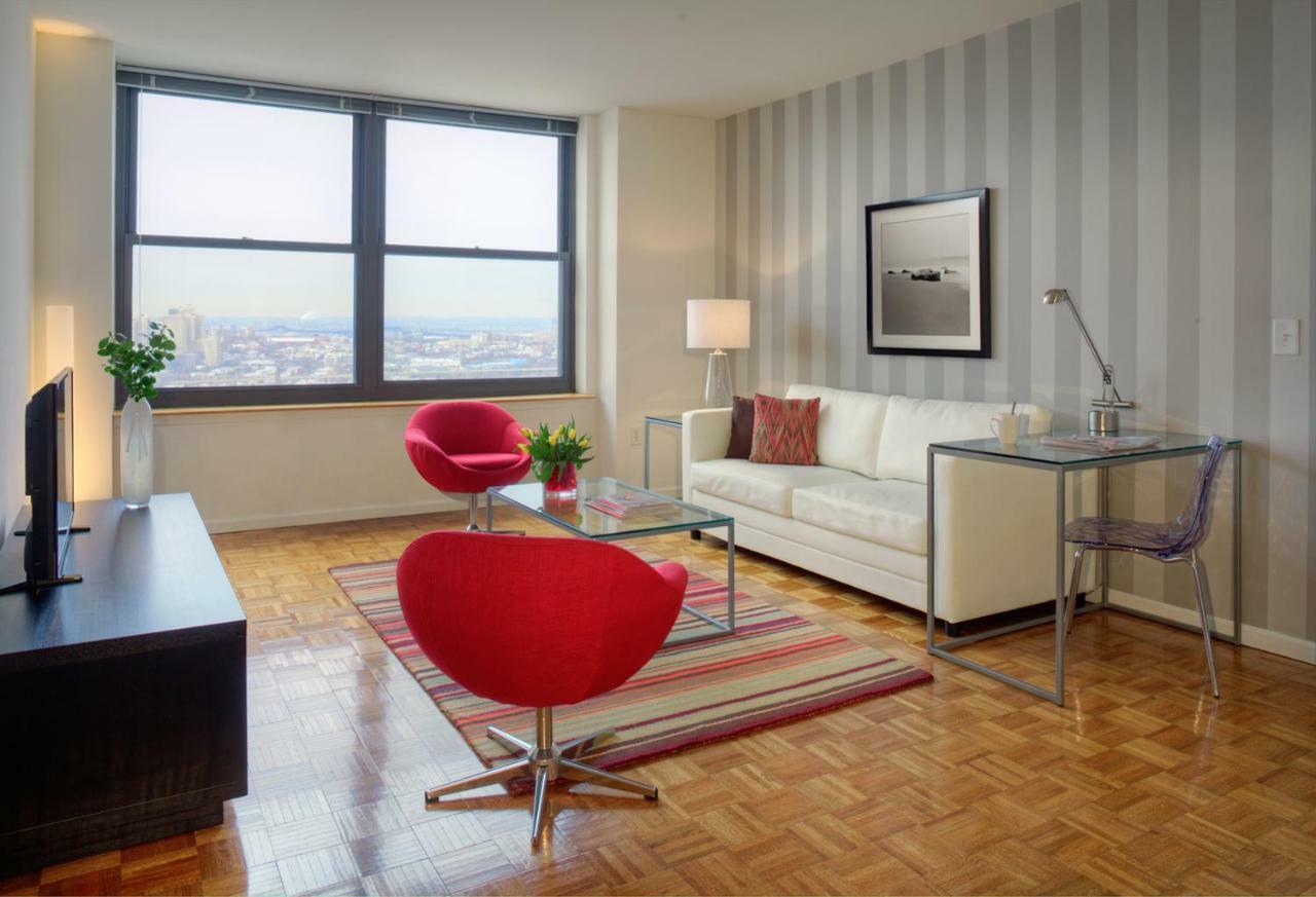 Furnished Quarters At Grove Pointe Apartment Jersey City Exterior photo