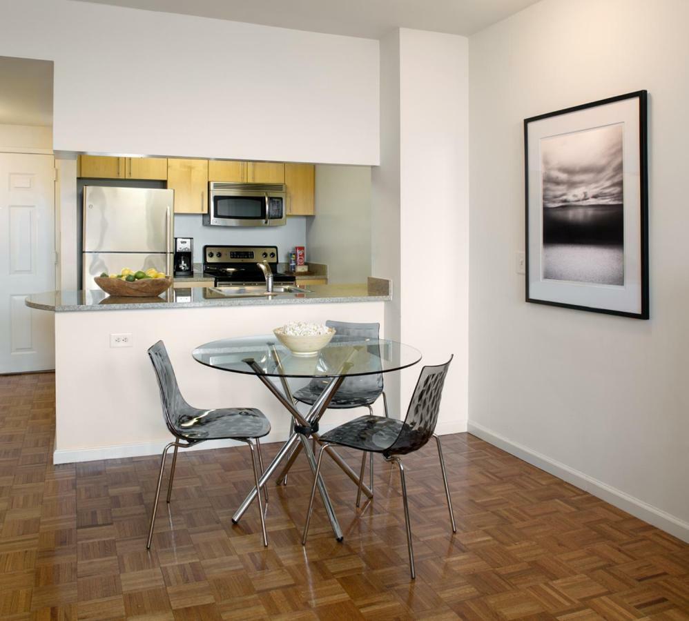 Furnished Quarters At Grove Pointe Apartment Jersey City Exterior photo