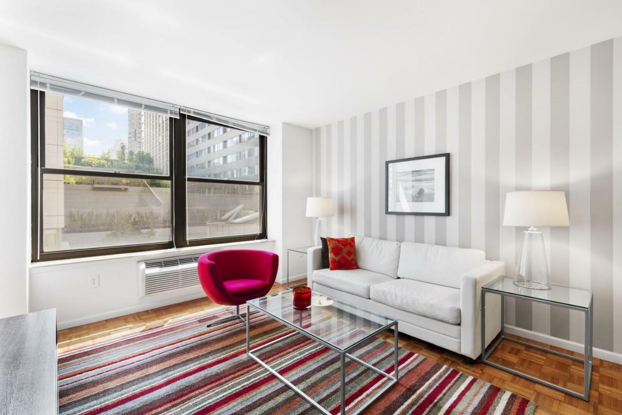 Furnished Quarters At Grove Pointe Apartment Jersey City Exterior photo