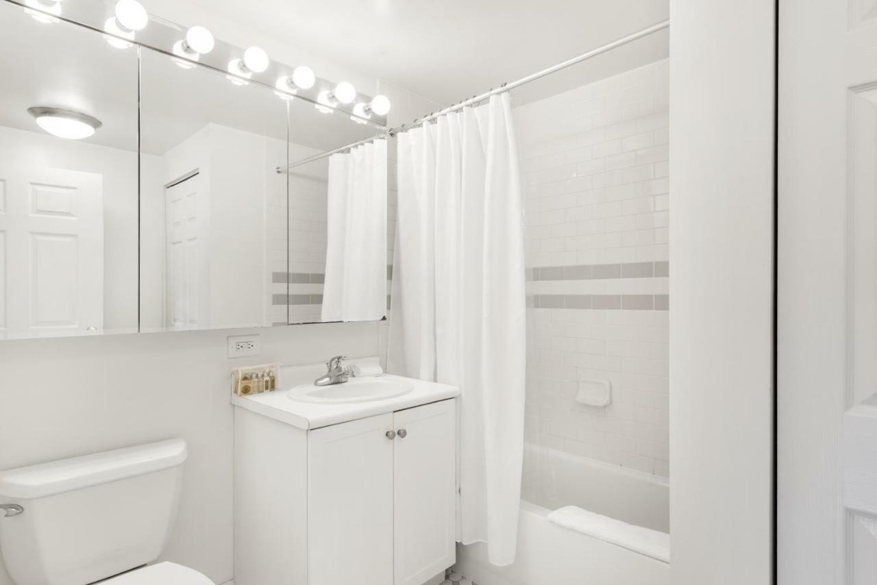 Furnished Quarters At Grove Pointe Apartment Jersey City Exterior photo
